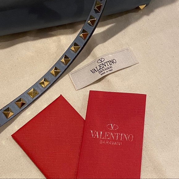 🔹Valentino Rockstud Medium Bag - Picture 2 of 11